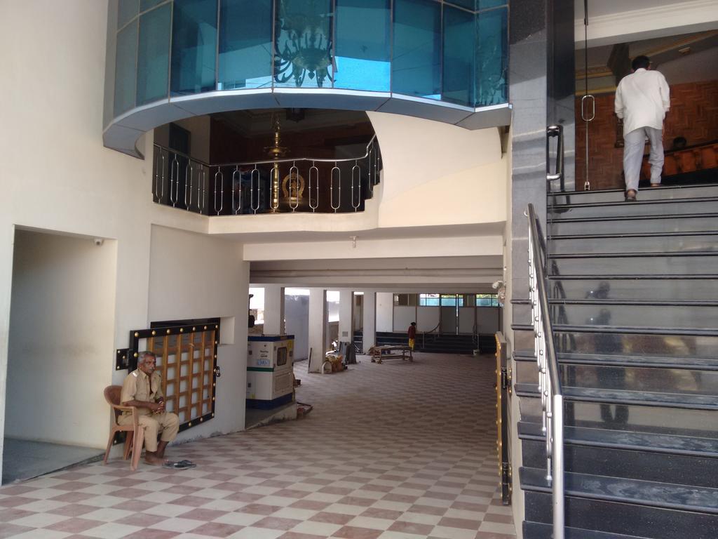 Hotel Chithra Канниякумари Экстерьер фото