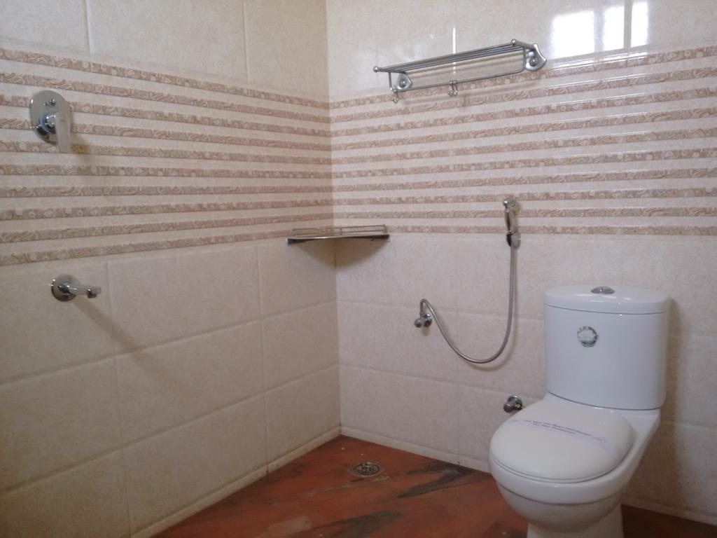 Hotel Chithra Канниякумари Номер фото